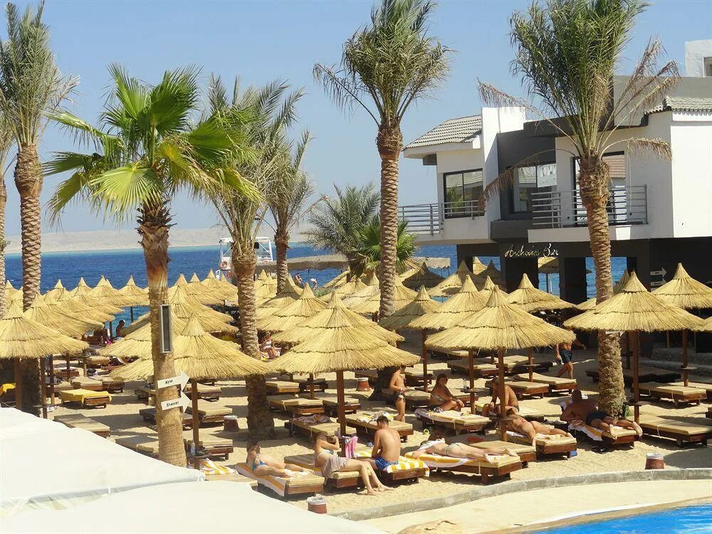 отель эль гуна nubia aqua beach resort 5. Sea star beau rivage 5 египет хургада пляж. матрух египет. сензимол хургада. море в хургаде в марте.