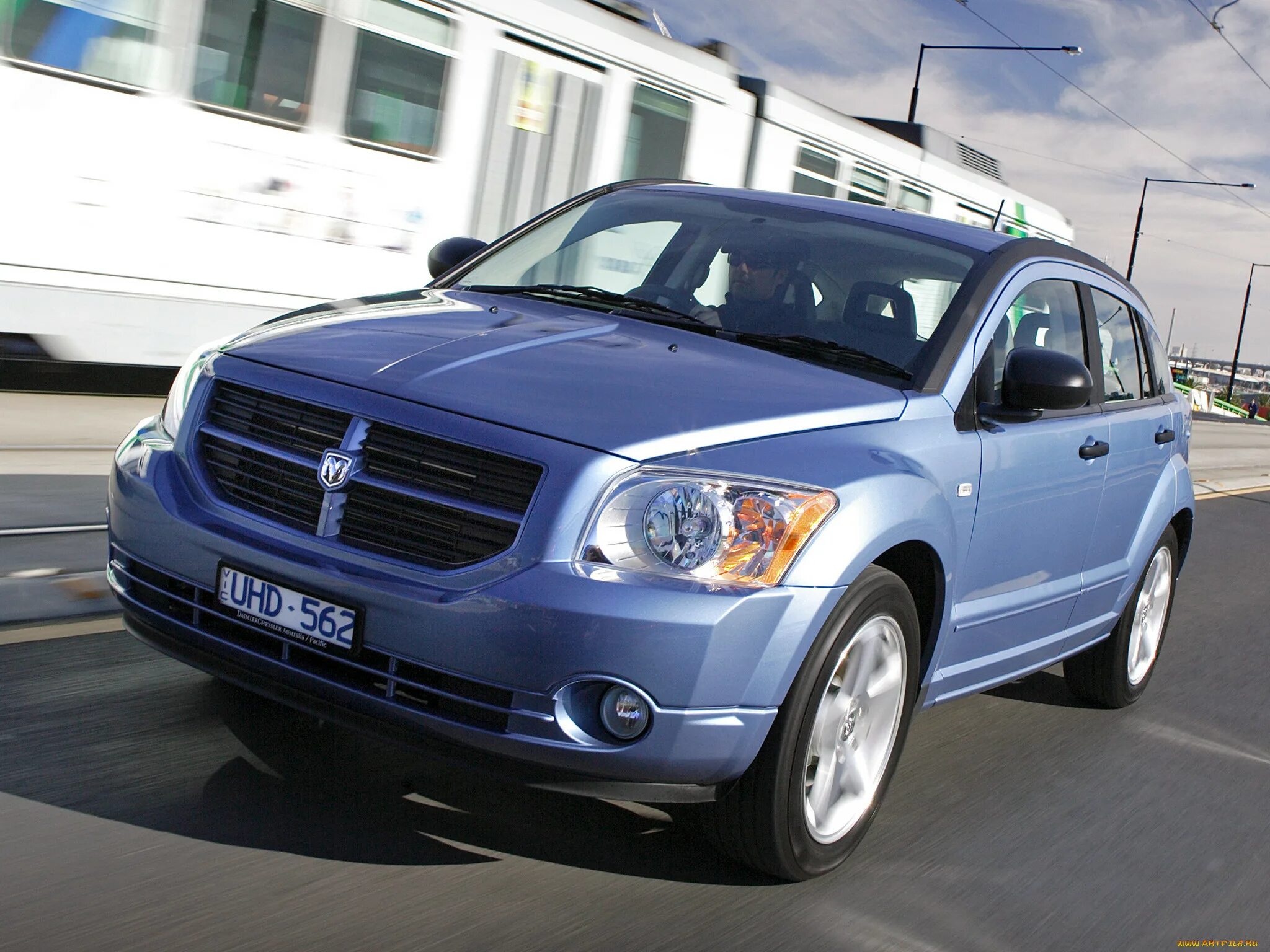 Dodge caliber купить. Dodge Caliber 2006. Додж Калибер 2006. Dodge Caliber (2006-2011). Додж Калибер 2005.