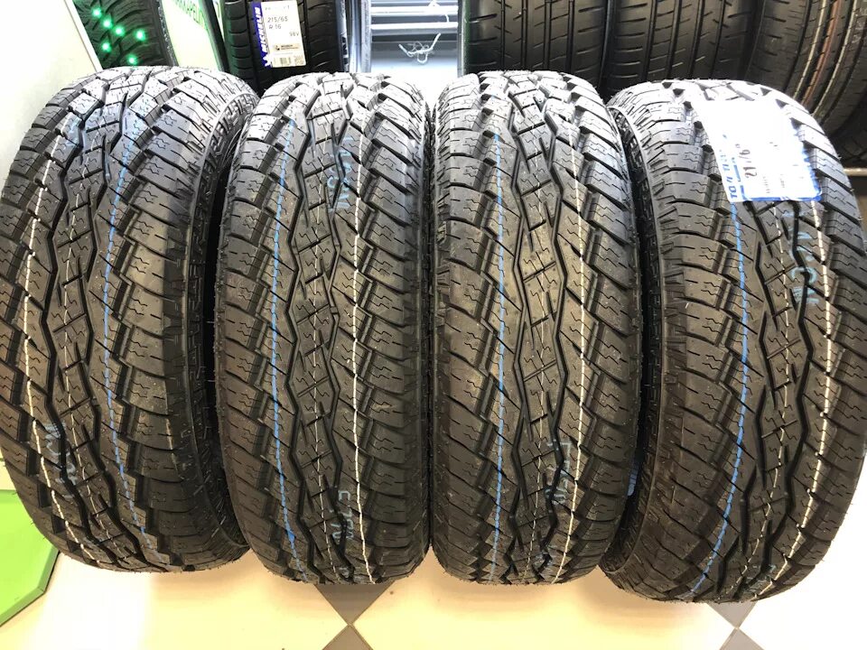 Шины toyo open country a t plus. Toyo open country at plus. 235/60 r18 toyo. резина toyo open country. toyo 245/65r17 at.