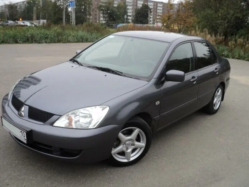 Mitsubishi lancer 9 кузов. Митсубиси Лансер 9. Мицубиси Лансер 9 серый. Лансер 9 1.6.