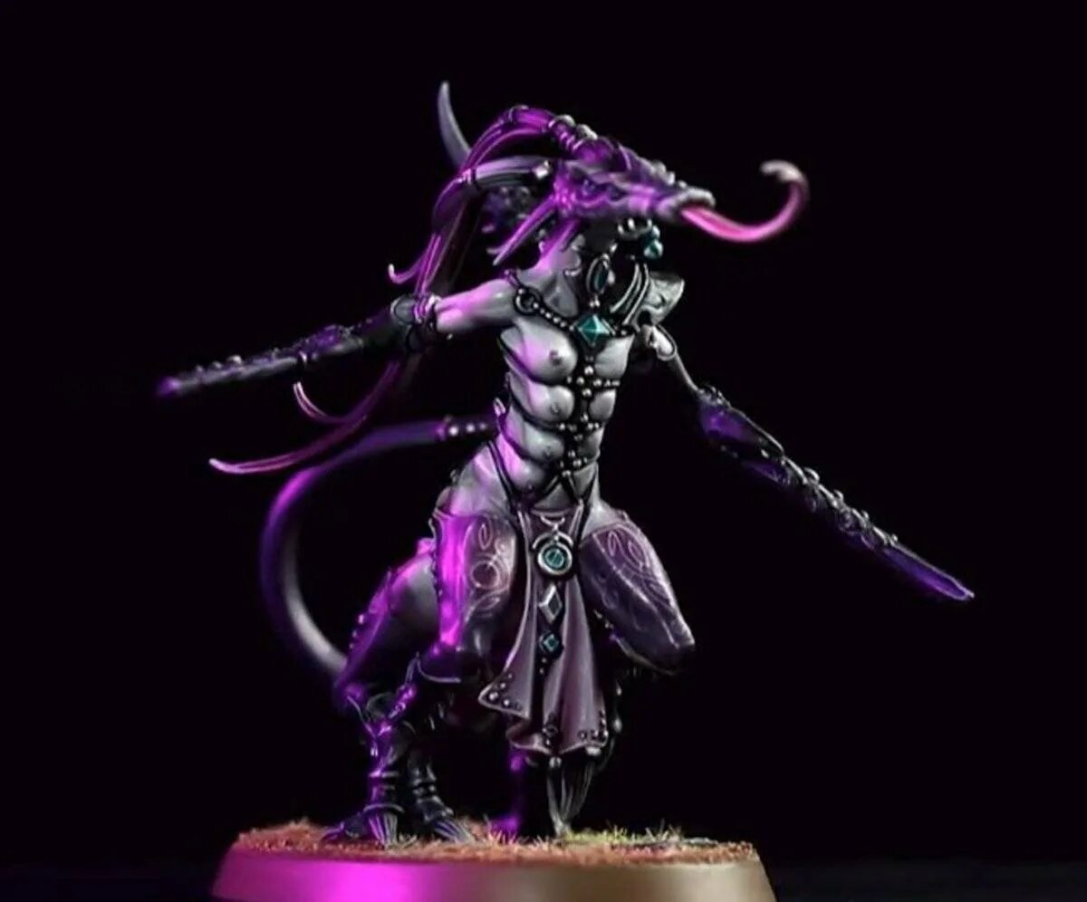 слаанеш вархаммер. Warhammer 40k слаанеш фигурки. слаанеш богиня хаоса. кирис демон слаанеш. слаанешиты вархаммер 40000.