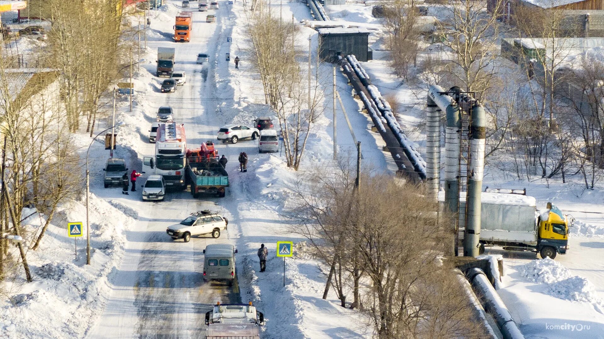 автодорога чебоксары-сурское 6 км + 998 м. дтп из за нечищенной дороги. авария на бебеля екатеринбург вчера. дтп из за нечищенной дороги. гаи на дороге.