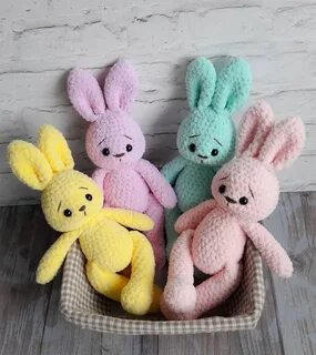 Игрушки связанные крючком заяц
