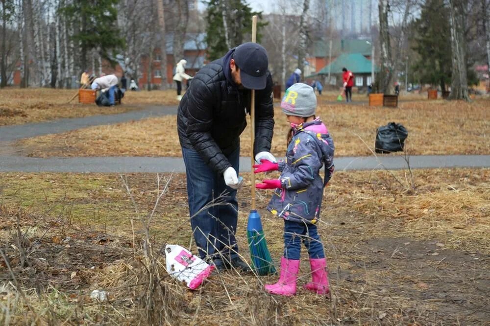 приводить в порядок окрестности. рязань заводской парк памятник керамзавода. привести в порядок. аллея студентов. парк лтз.