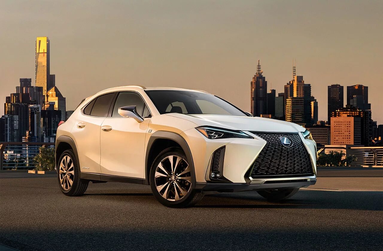 Taycan 4s. Машины 2019 года. Машины 2019 года. Мерседес eqs 2020. Lexus купе lc 500.