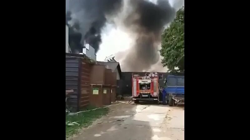 пожар в деревне орлово. ливадия конно-спортивный комплекс. пожар в кск русь. пожар на гужевой. пожар в кск исток.