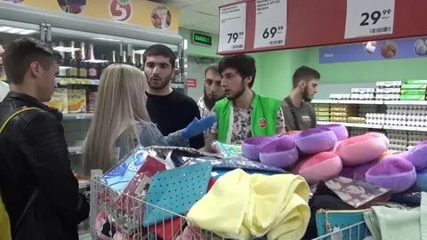 Просрочка в магазине видео
