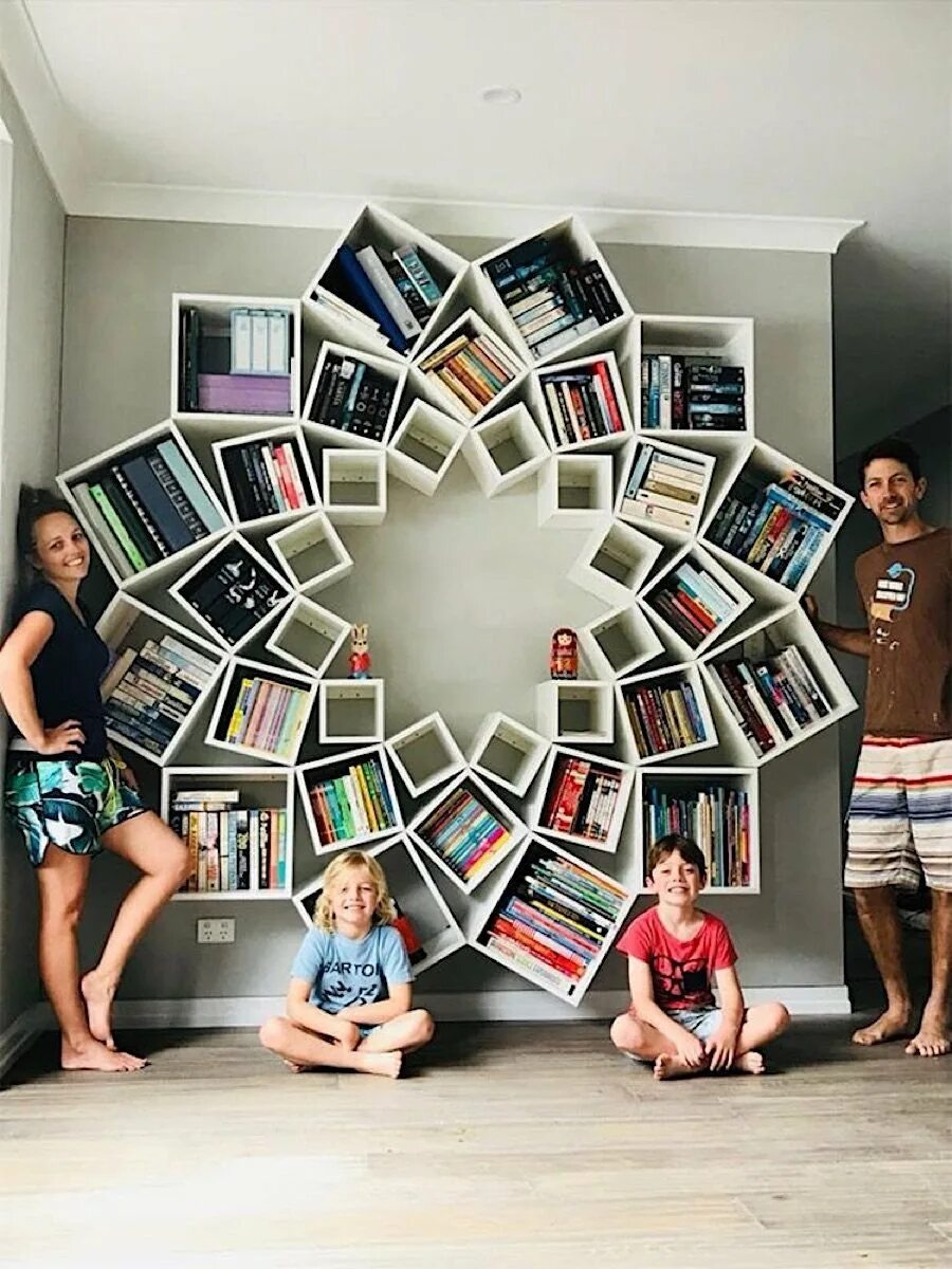 Идеи для необычных фотографий. Креативные идеи. Креативные книжные обложки. Креативные книжные стеллажи. Fold book art iloveu.