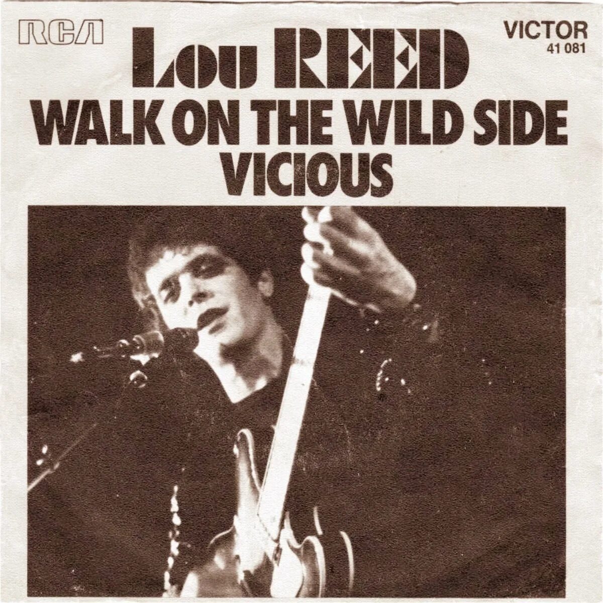 Песню вилд. Walk on the Wild Side Лу Рид. Lou Reed 1972. Lou Reed 1973. Lou Reed ‎– walk on the Wild Side - the best of Lou Reed.