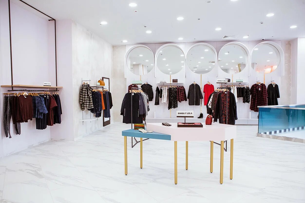 Тц европа одежда. Vassa co магазин. Bershka екб. Тц европейский одежда. Тц европейский одежда.