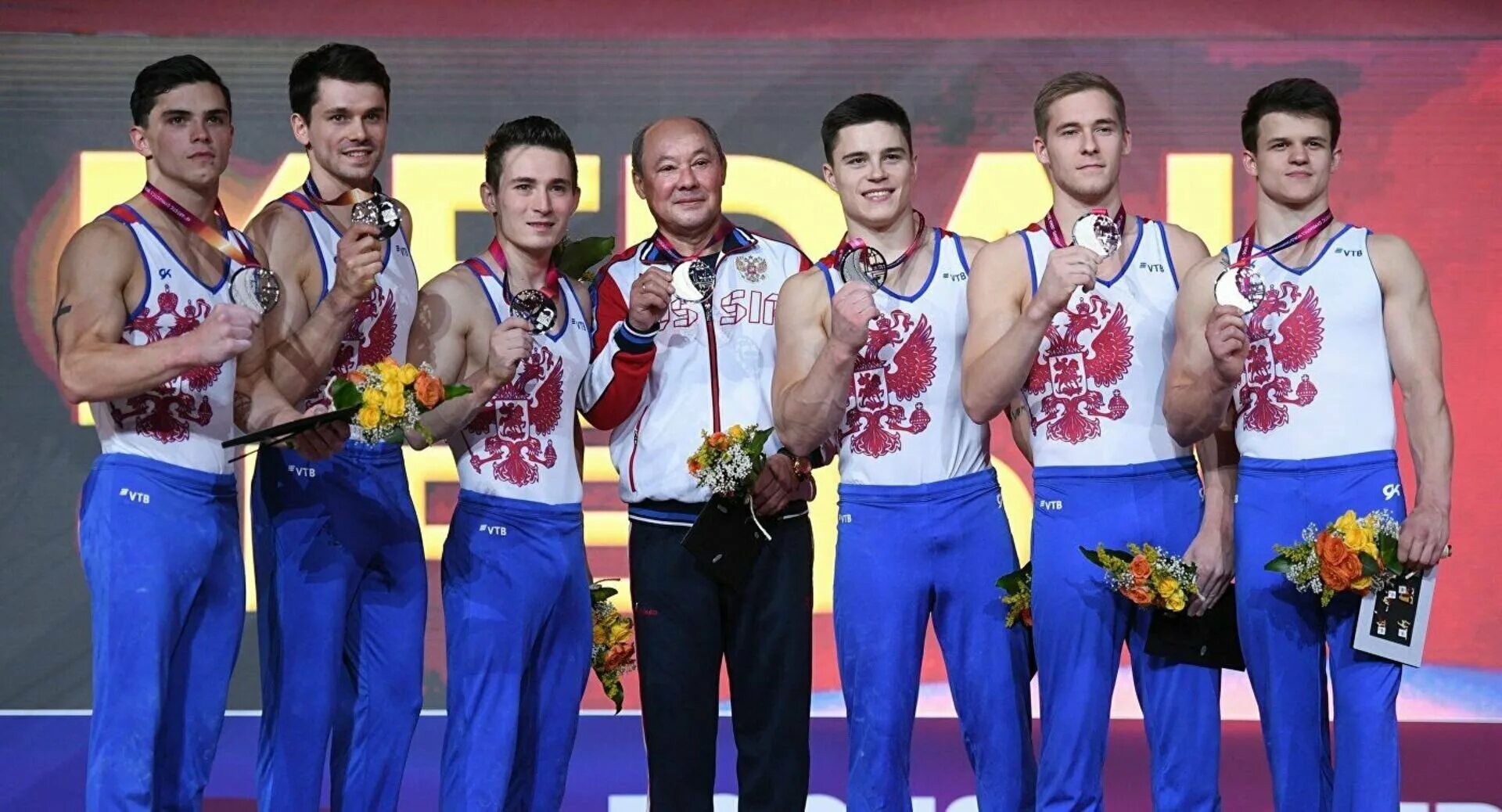 Кто стал первым российским чемпионом. Сборная России по спортивной гимнастике мужчины Нагорный. Сборная команда России по спортивной гимнастике. Сборная России по спортивной гимнастике мужчины 2022.