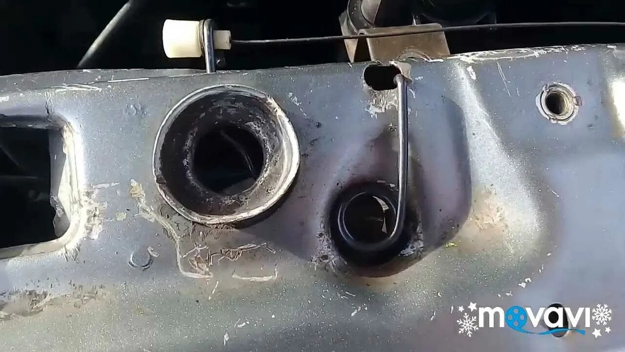 Не закрывается капот 2115. Замок капота ваз 2115. замок капота ваз 2109. замок закрытия капота ваз 2114. замок капота 2115.