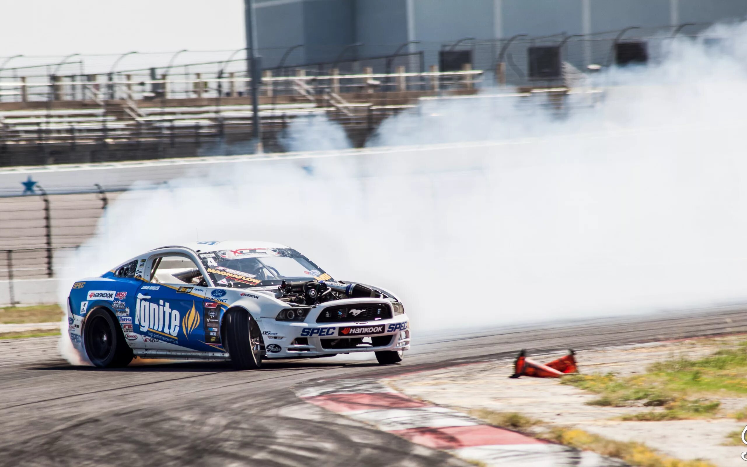 Форд Мустанг дрифт. Ford Mustang 1769 дрифтовый. Ford Mustang Saleen 1998 дрифт. Ford Mustang gt Formula Drift 2005.