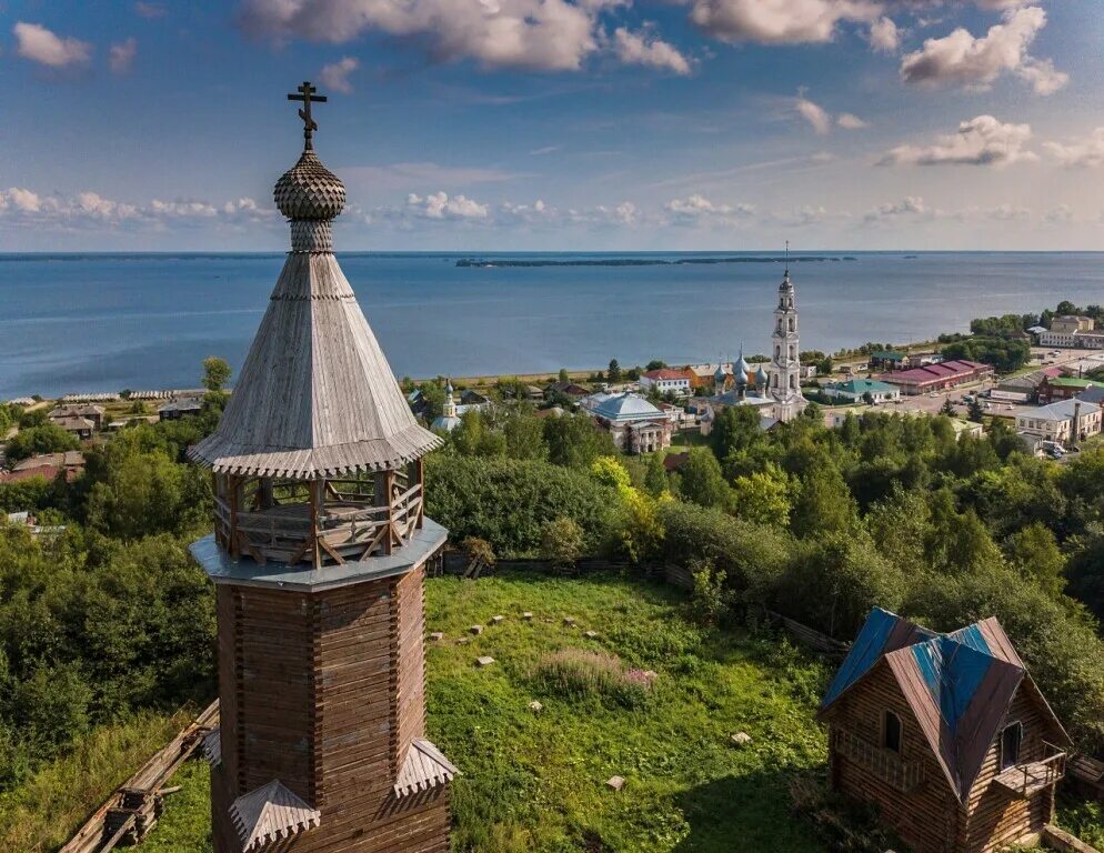 Юрьевец ивановской фото. Набережная юрьевец ивановской области. город юрьевец ивановской. юрьевец поволжский. волга в юрьевце ивановской области.