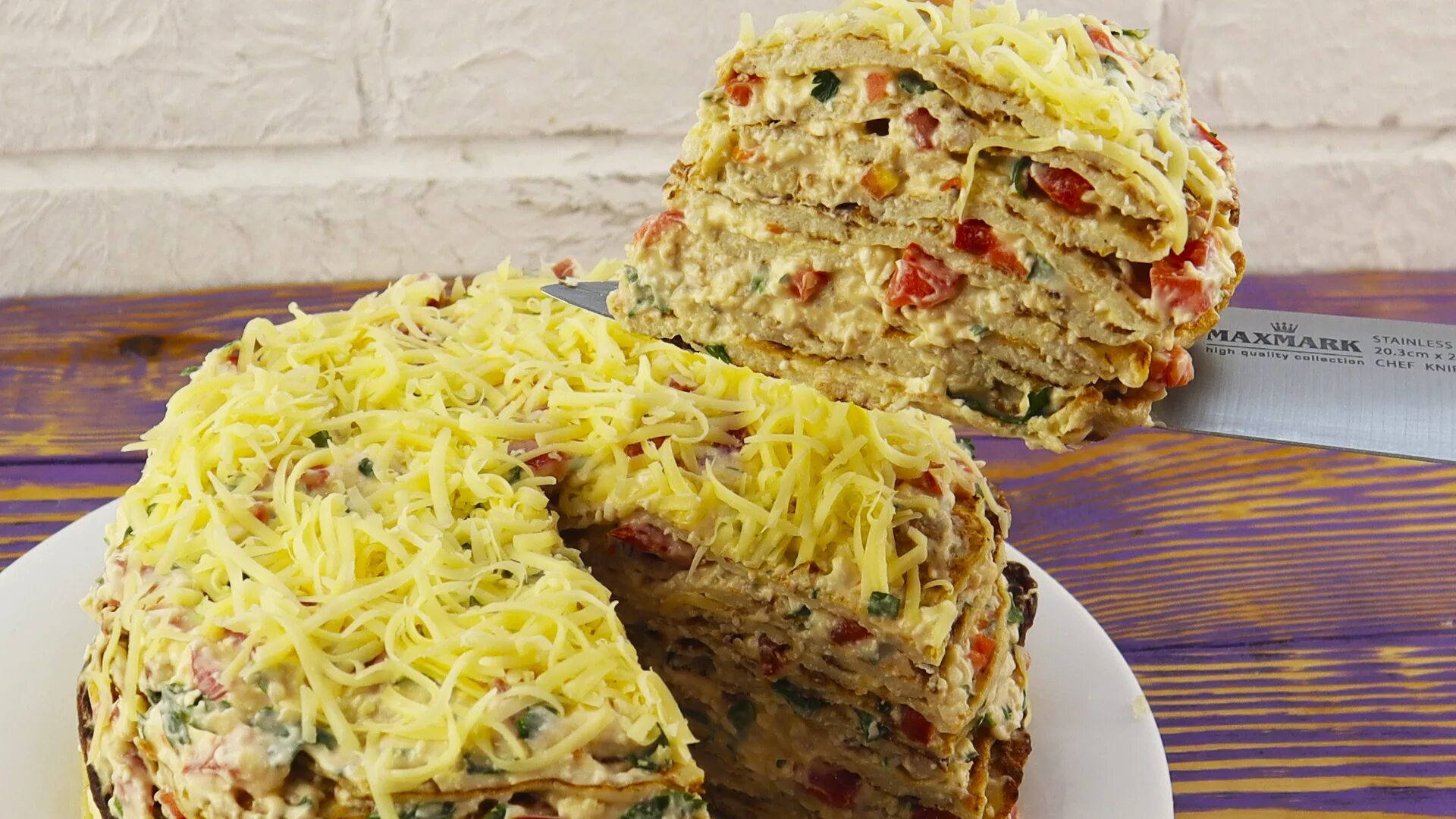Куриный торт рецепт. Закусочный куриный торт. закусочный торт из куриного фарша. торт куриный закусочный на праздничный стол. торт из фарша.