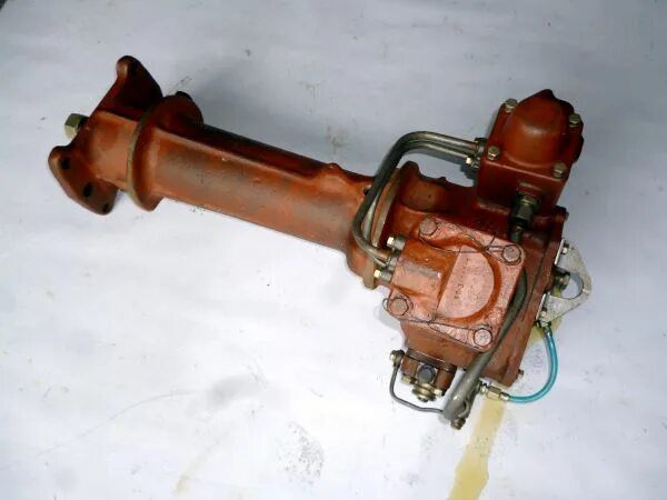 Механизм рулевой мтз-80. Колонки в мтз 82. Рулевая колонка мтз 80. Рулевая колонка мтз 82. Гур мтз старого образца.