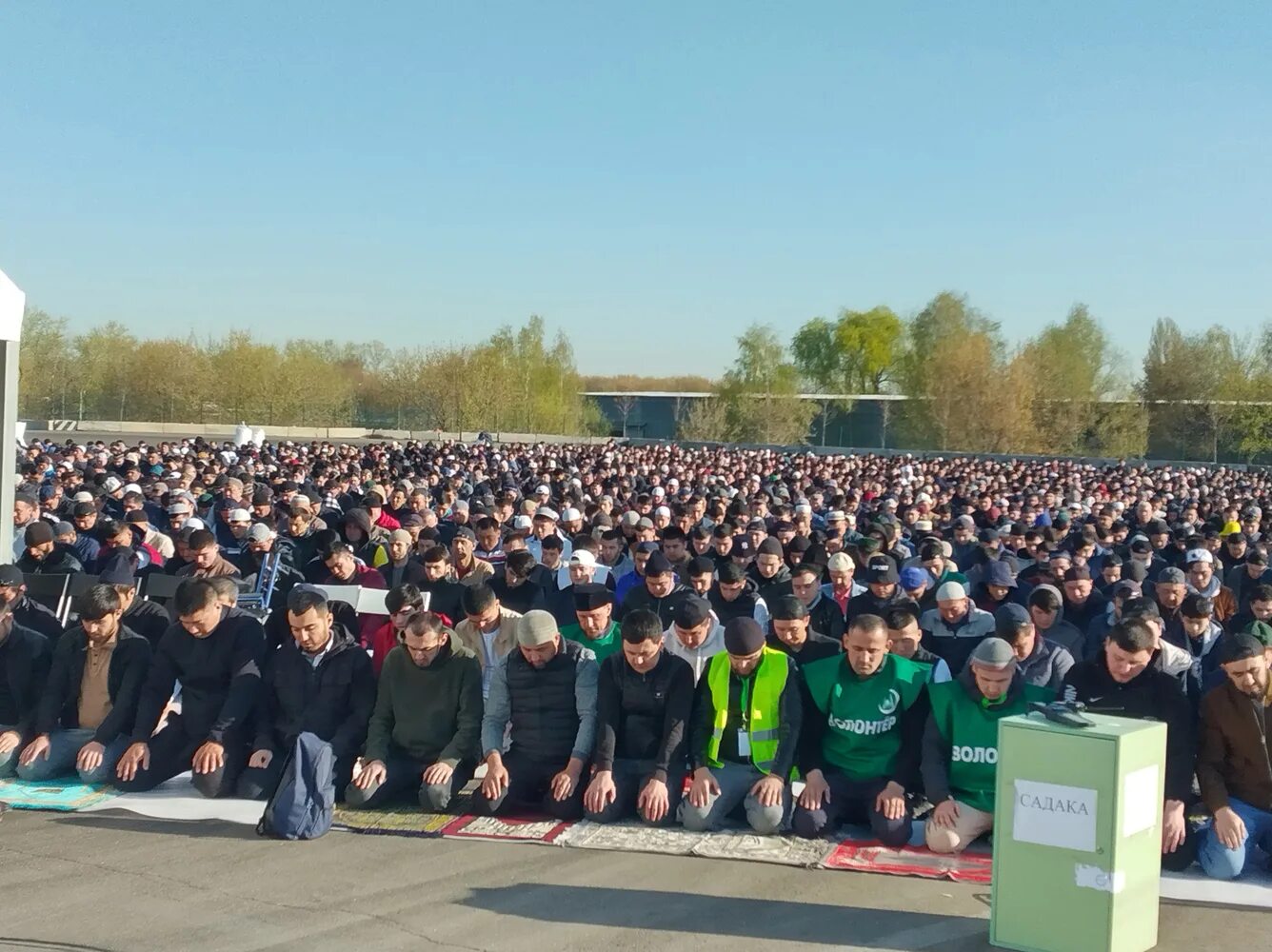 Во сколько праздничный намаз ураза байрам 2024. Праздник мусульман в Москве. Ураза-байрам 2023 в Москве. Праздник Ураза байрам в 2023 в Москве. Ураза в Москве.