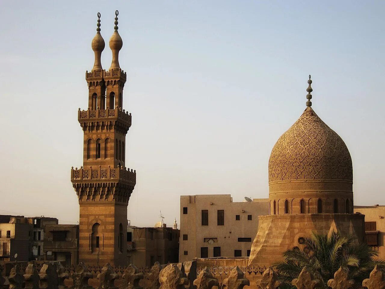 Мечеть абдульхасана эльшази. Мечеть аль-киблатайн (сомали). Мечеть абдульхасана эльшази в хургаде. Мечеть в египте. Мечеть абдульхасана эльшази.