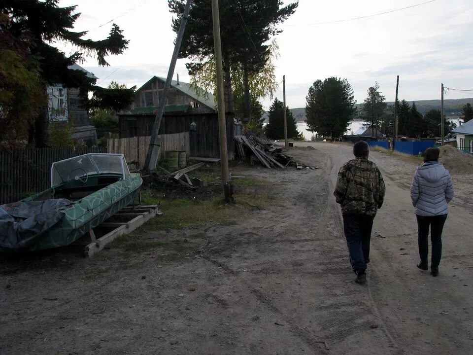 Погода леуши хмао октябрьского. Малый Атлым Октябрьский район. Атлым ХМАО. Село малый Атлым Октябрьского района. Большой Атлым.