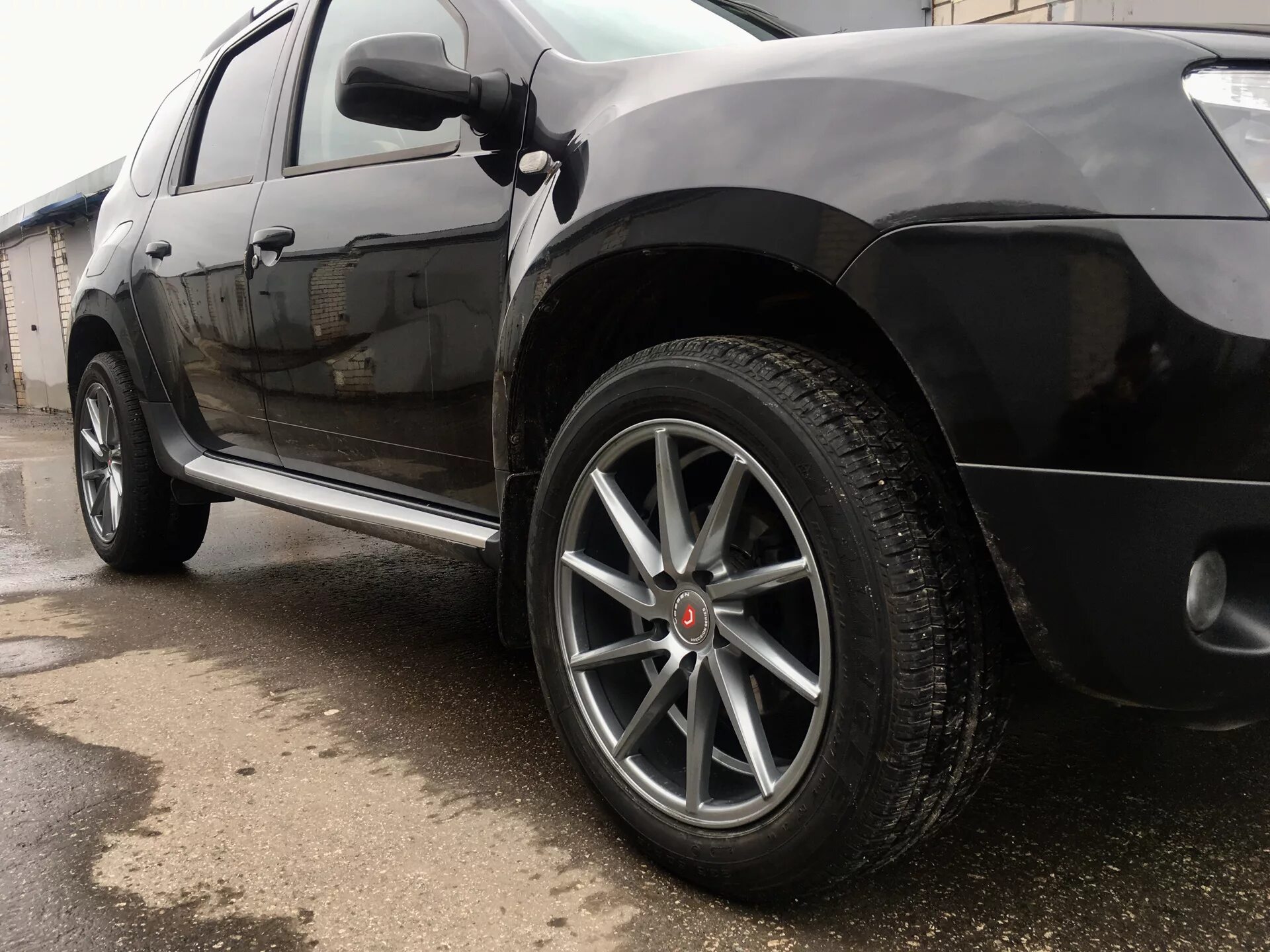 Диски на дастер. Диски на renault duster r17.