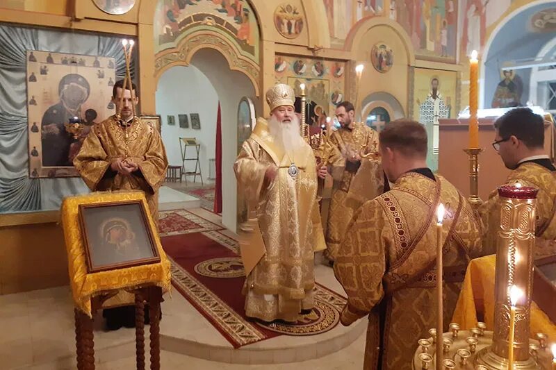 Храм васильевское расписание. Храмандрея первозданного расписсние служб. Храм васильевское расписание. Церковь василия великого. Храм спиридона тримифунтского в санкт-петербурге на васильевском.