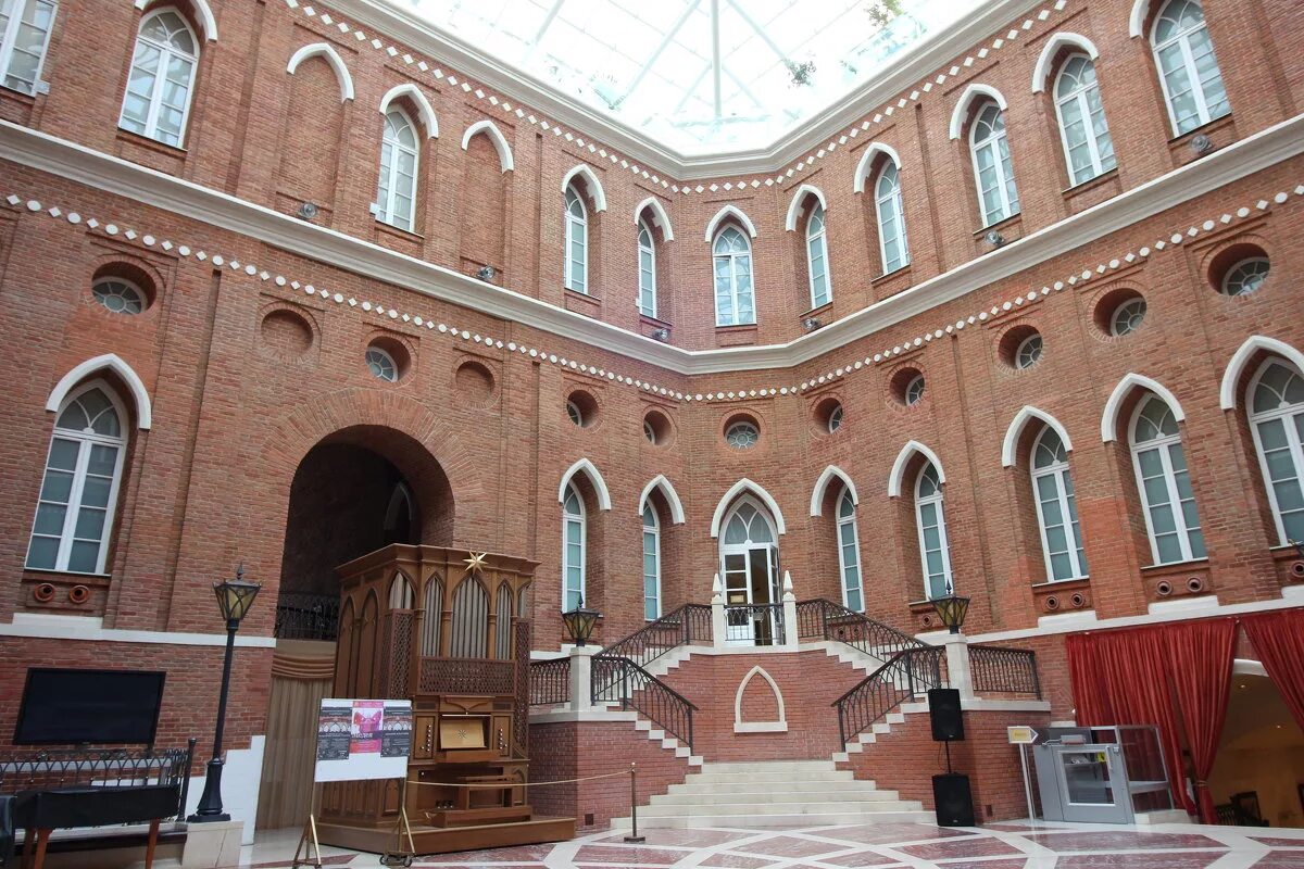 Царицыно музей-заповедник хлебный дом. Хлебный дом царицыно концертный зал. Атриум хлебный дом царицыно. Музей царицыно хлебный дом царицыно. Атриум царицыно.