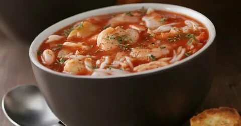 Томатный суп с морепродуктами