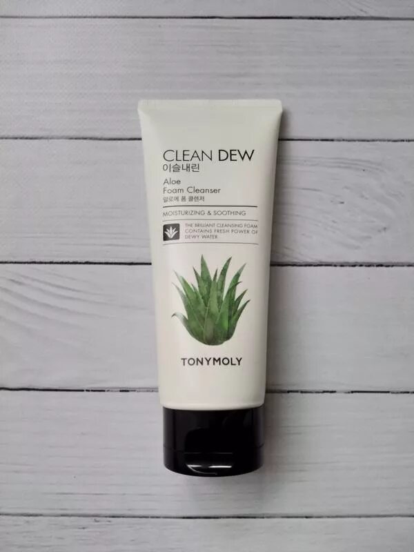 Aloe foam cleanser. Tony Moly clean Dew Aloe Foam Cleanser. Пенка для умывания Tony Moly clean Dew Aloe Foam Cleanser 180 ml.