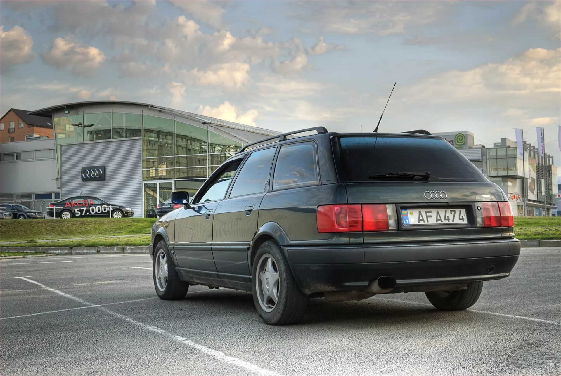 Audi 80 b4 avant универсал. Ауди 80 б4 Авант. Ауди 80 avant b4. Audi b4 универсал кватро. Купить ауди 80 б4 универсал