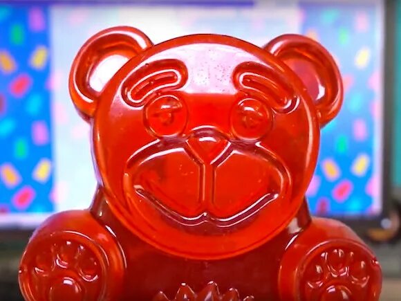 валерат желейный медведь. желейный медведь валера игрушка. валера веленый медведь. валерка медведь красного. валерка медведь красного.