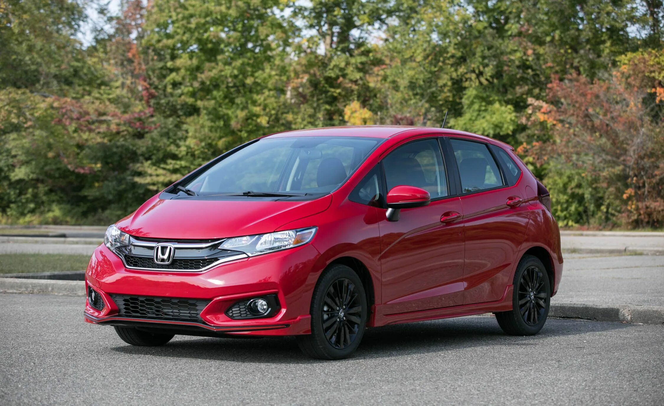 Honda fit 2018. Новый Хонда фит 2022 года. Хонда джаз 2018. Honda Fit 2018 Hybrid.