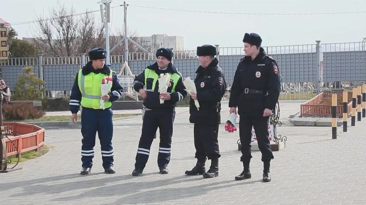 Дежурная анапа. Полиция Анапа. Ст Анапская полиция. Отдел полиции Анапа. Полиция на набережной Анапы.