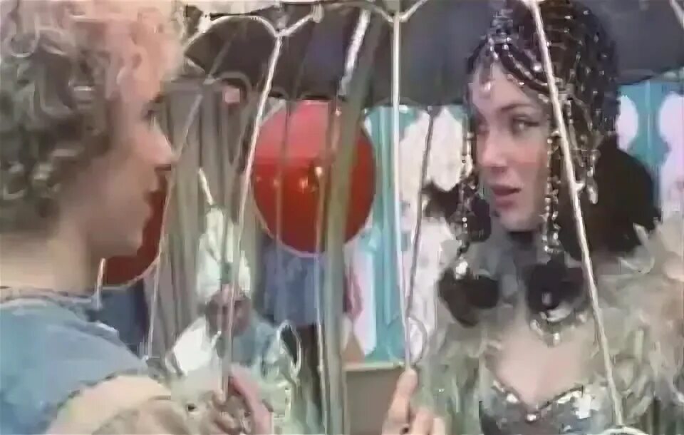 После дождичка в четверг птица. После дождичка в четверг птица. После дождичка в четверг фильм 1985 жар птица. Марина яковлева после дождичка в четверг. Василий кортуков после дождичка в четверг.