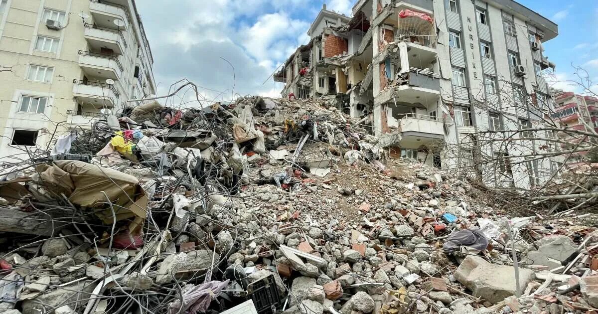 2 апреля землетрясение. Кахраманмараш Турция землетрясение. Hatay землетрясение Турция землетрясение. Турция землетрясение сейчас. Хатай землетрясение сейчас.
