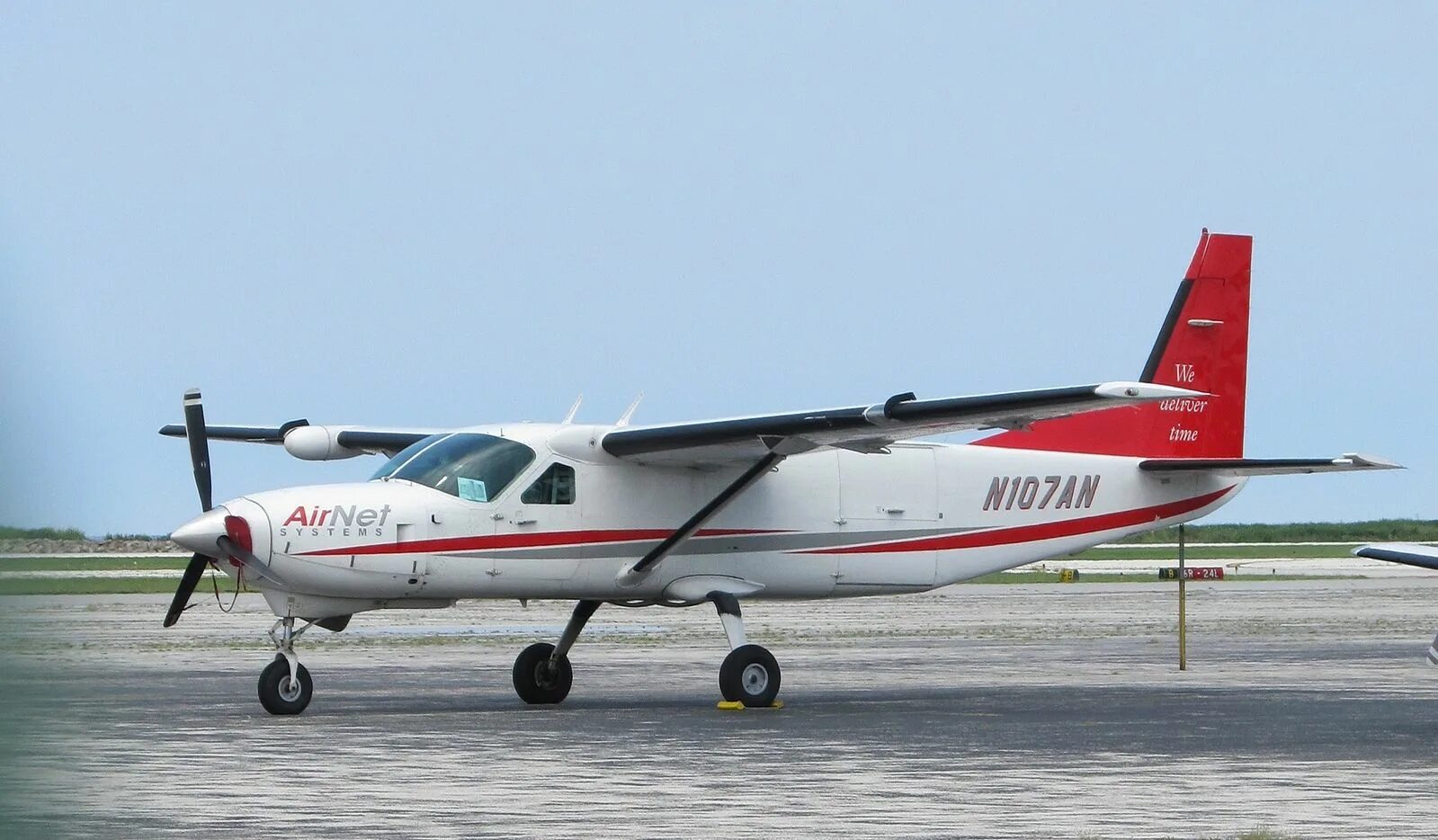 Аирнет санкт петербург. Cessna Caravan.