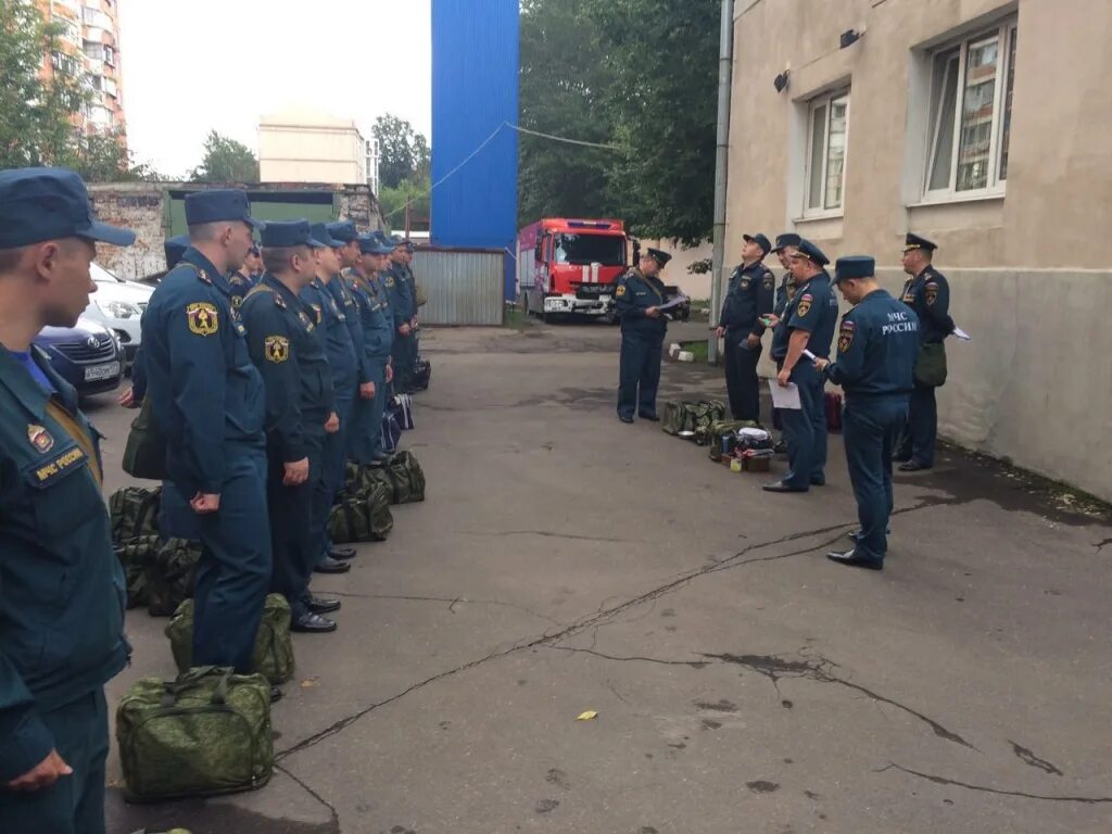 Учебная тревога в москве. Учебная тревога МЧС. 3 РОНПР управления по ЮВАО ГУ МЧС России по г Москве. Глава МЧС ЮВАО. МЧС на Авиамоторной.