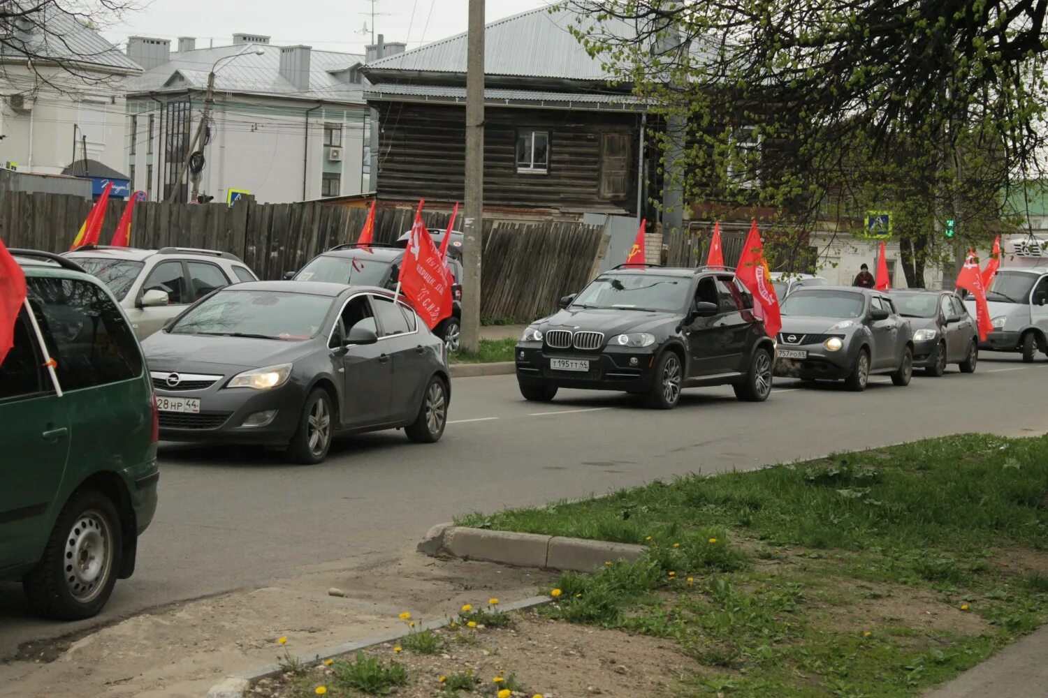 Автопробег ко Дню Победы. Автопробег 9 мая 2022. Автопробег 9 мая Вязовка. Автопробег 9 мая 2022 Орловская область.