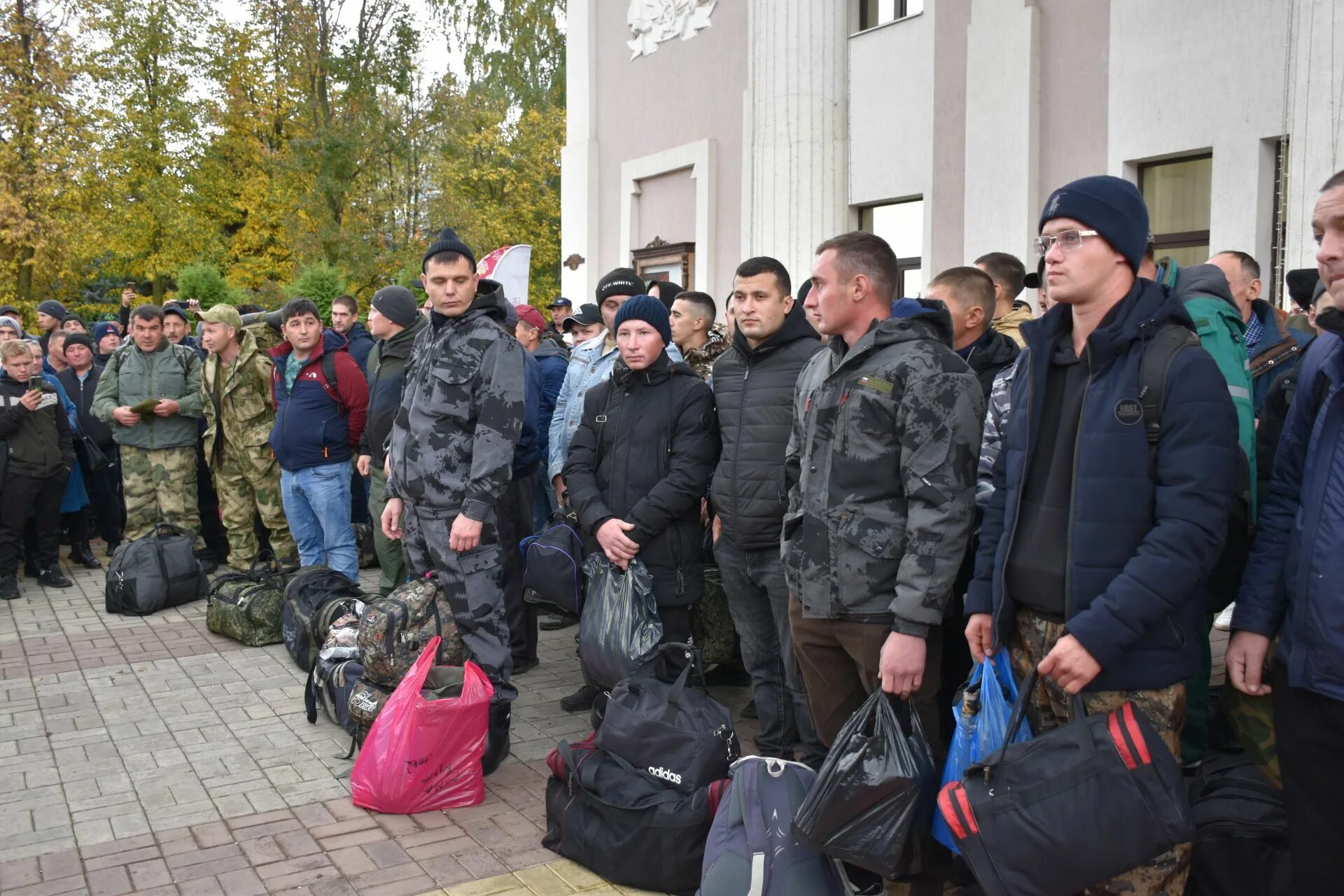 Мобилизация фотографии. Группы мобилизации. Кукмор мобилизованные. Военный комиссариат Кукморского района. Демобилизация мобилизованных свежие новости на сегодня