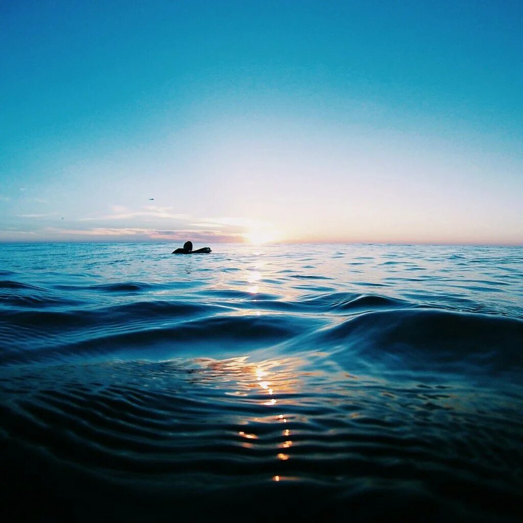 Включи свет океаны. Бесконечный океан. Успокаивающее море. Океан и бесконечность. Море бесконечность.