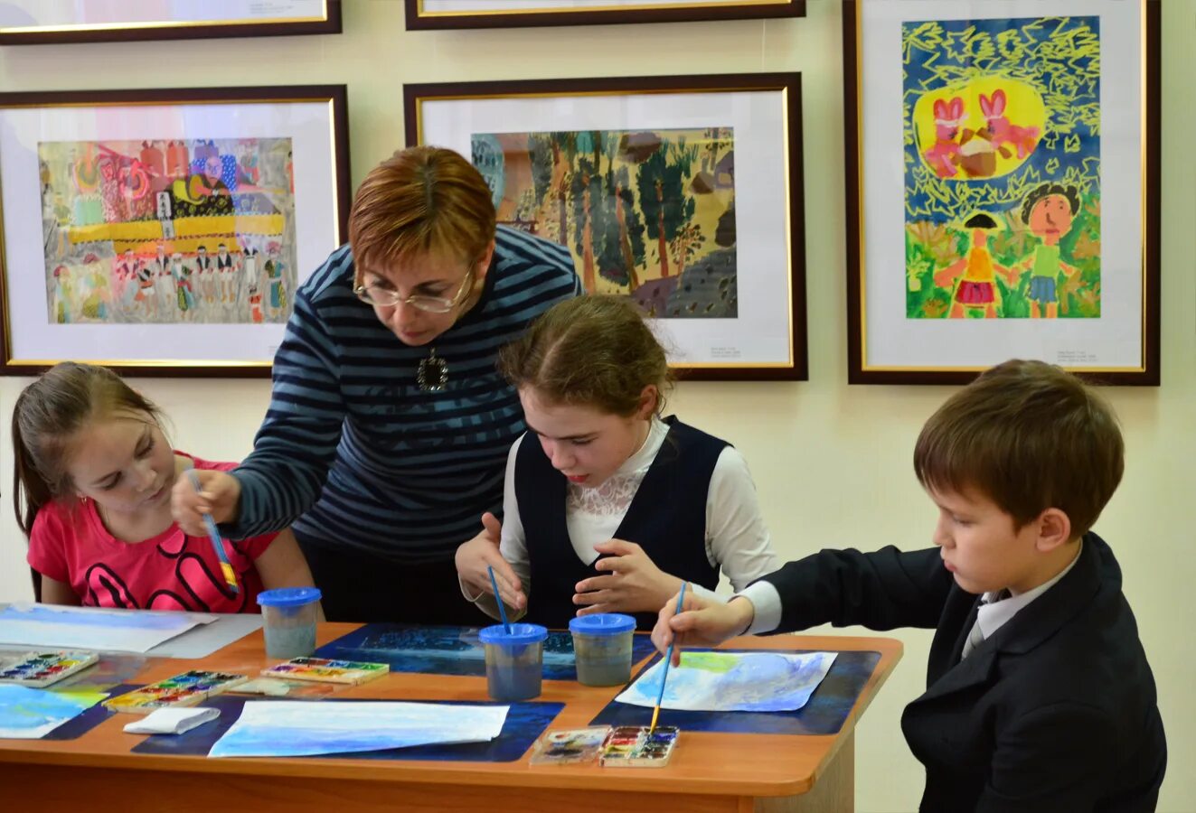 виды art искусства. американская школа искусств. виды искусства на английском. художественные школы в сша. занятия в школе.