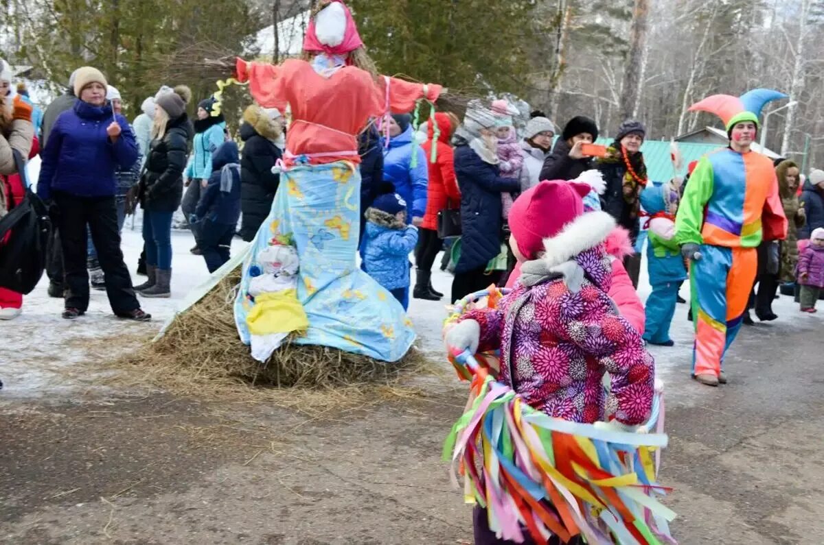 Масленичные игры и забавы на улице для детей. Масленица состязания. Соревнования на Масленицу. Уличные забавы на Масленицу. Сценарий народного гуляния масленицы на улице