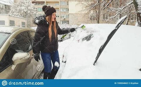 Как красиво снять снег