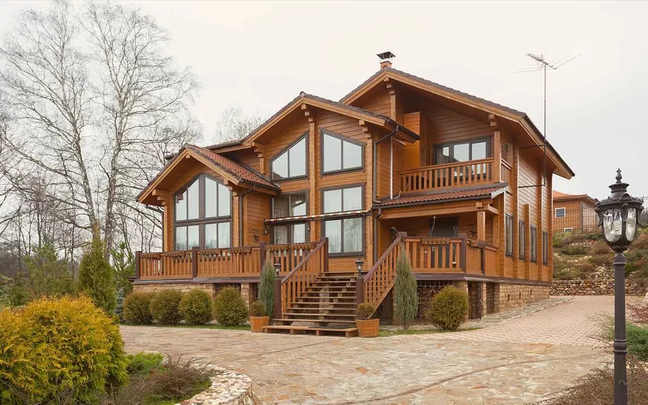 Ханс хонка. Дом эксклюзив брус. Дома из клееного бруса с мансардой. Дом 120 м2 из клееного бруса. Дом из бруса терем под ключ.