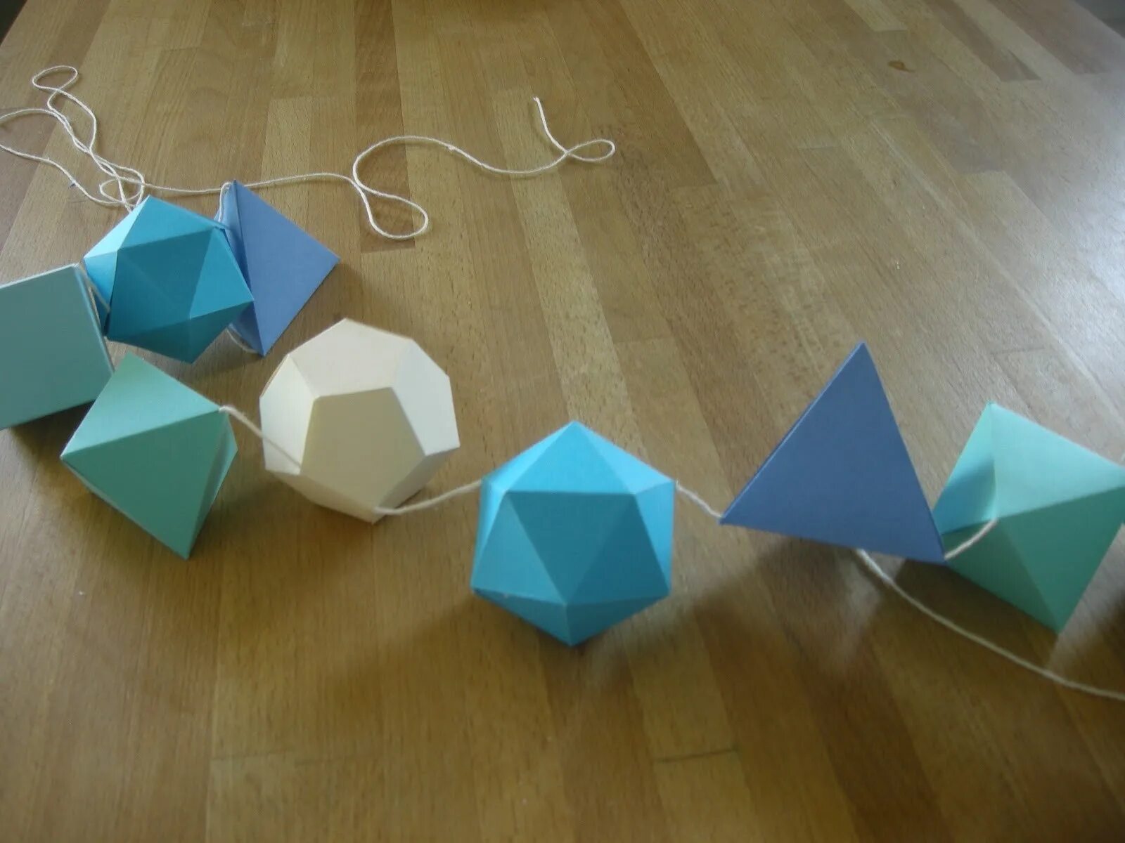 поделки геометрические фигуры своими руками. игрушки из геометрических фигур объемные. поделки геометрические фигуры своими руками. поделки геометрические фигуры своими руками. икосаэдр сонобе.