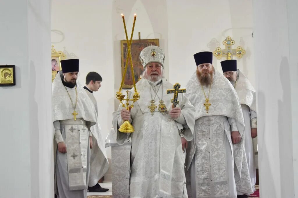 богоявленский собор ногинск владыка николай. казанский собор воронеж. стромынь храм николай архиерейское богослужение. богоявленский собор ногинск марк ермолаев. богоявленский собор ногинск марк ермолаев крестный ход.