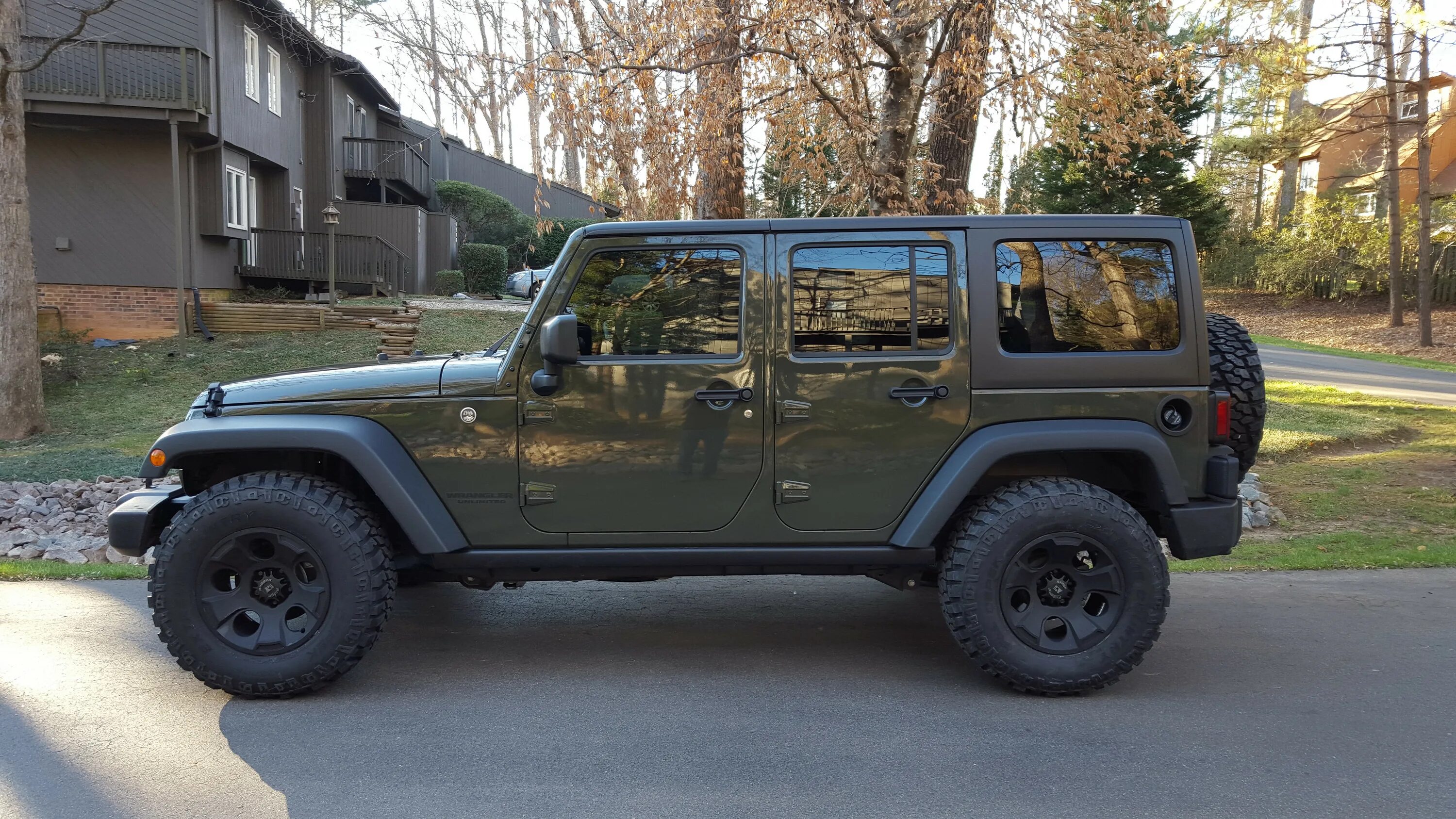 5 r 22. Часы для дома. Jeep wrangler 33 колеса. Land cruiser 76 33 inch tires 2 inch lift. 33 inches.
