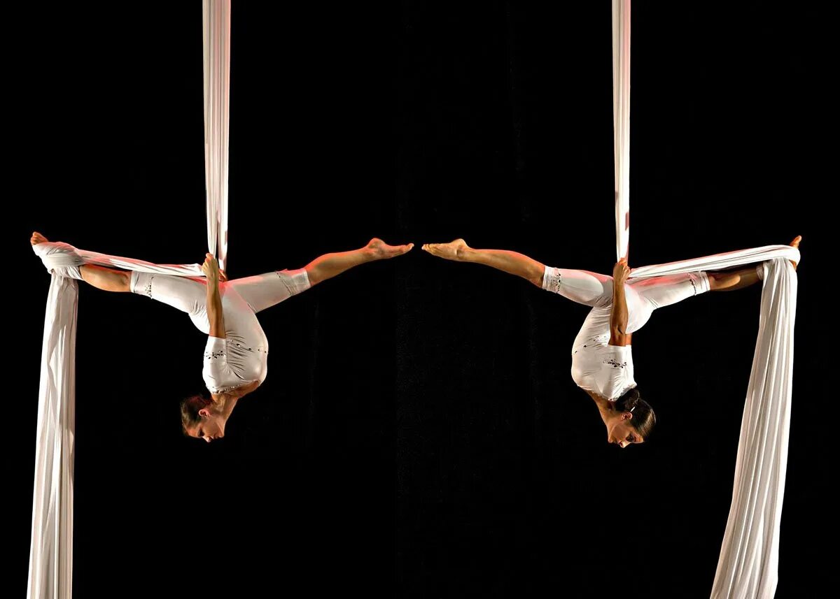 Воздушные полотна Aerial Silks. Воздушная акробатика на полотнах. Гимнасты на полотнах. Цирковые полотна.