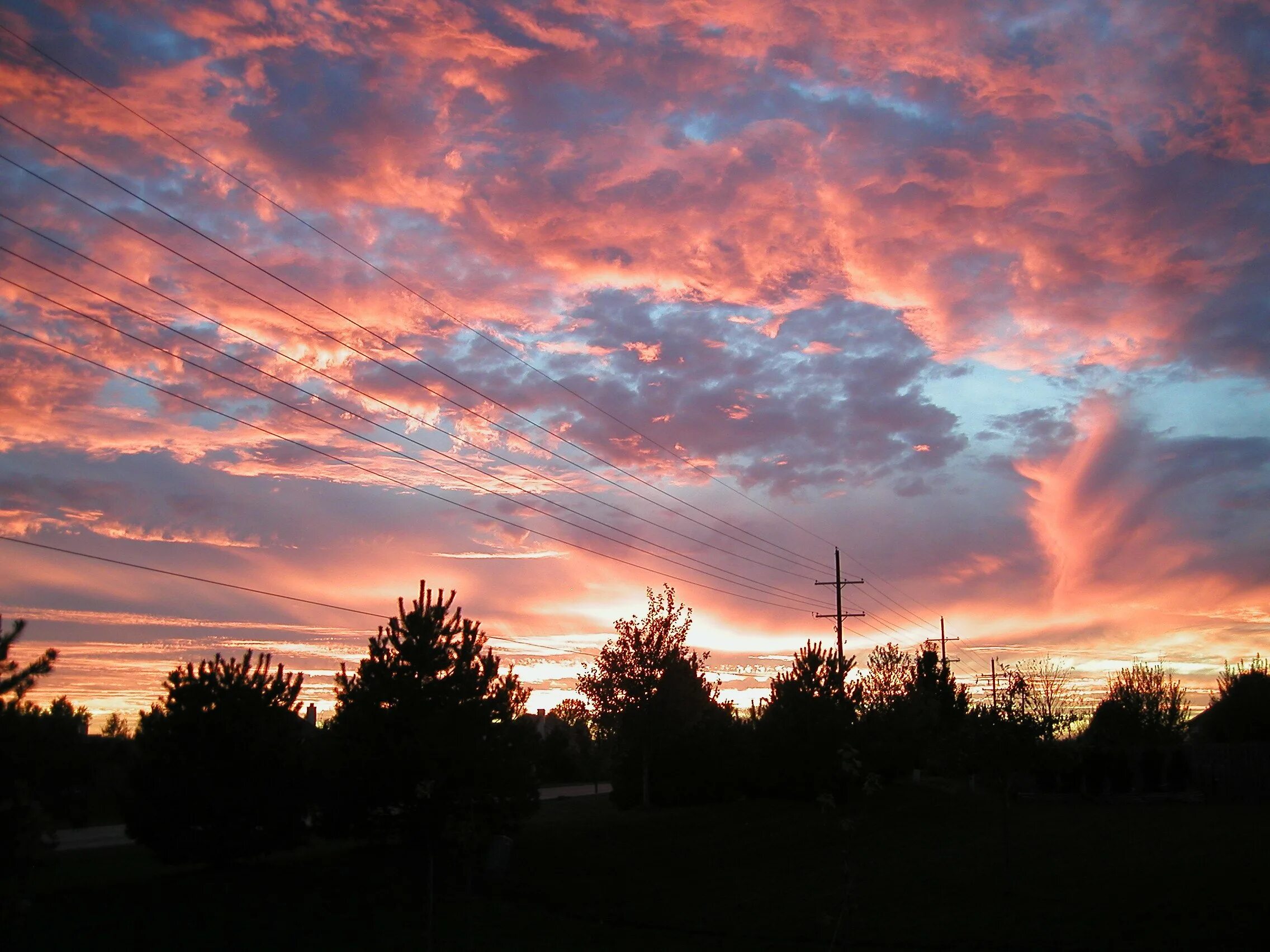 солнце зимой. январский закат фото. мистический закат. солнце зимой фото. морозный закат.