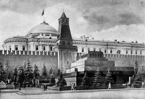 Мавзолей ленина год