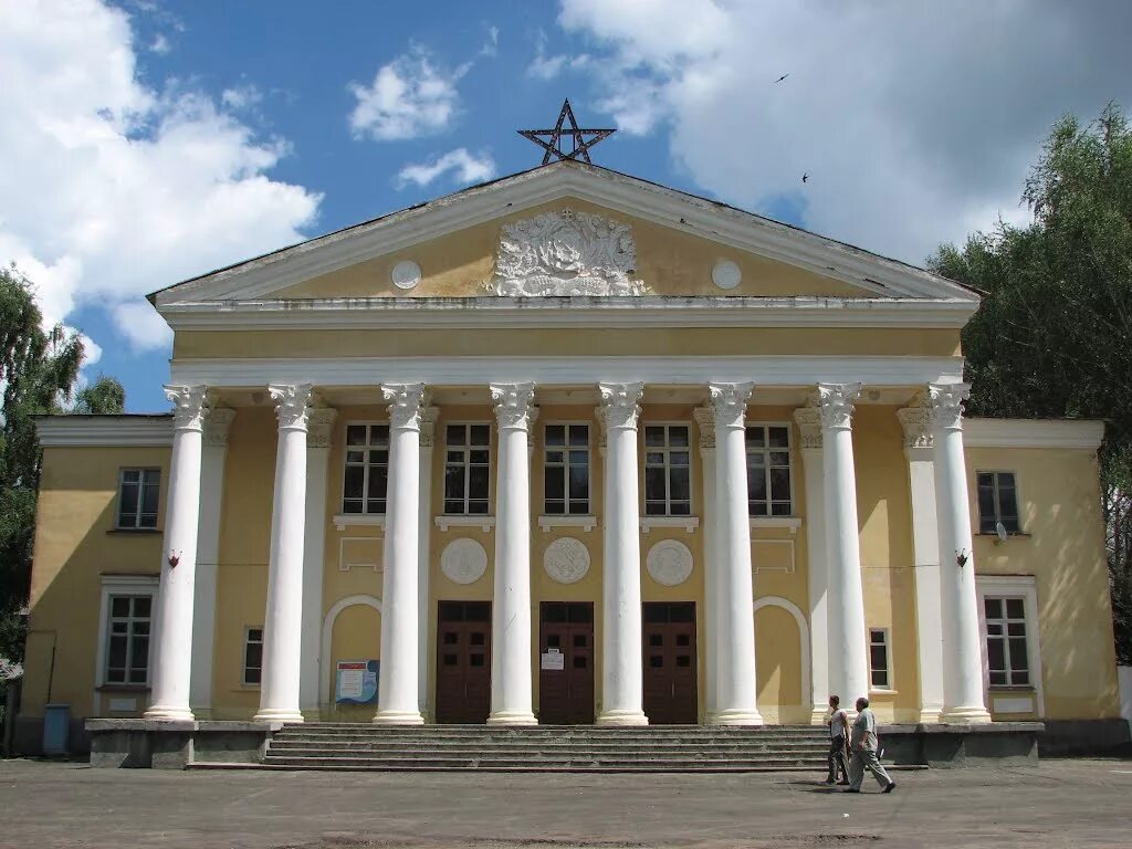 Дом культуры никольск. Никольск дом культуры. Центр культуры г никольск вологодская область. Сайт дом культуры никольск вологодской области. Дк никольск пензенская область.